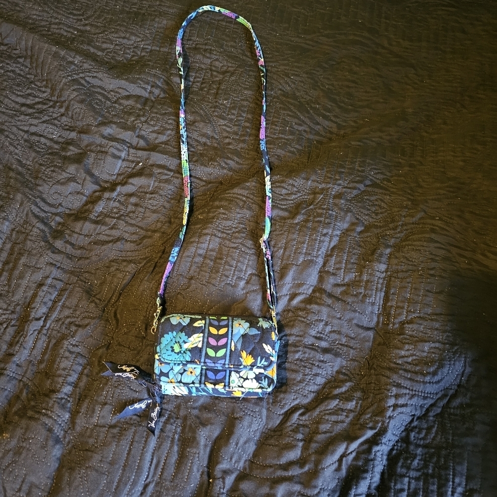 Vera Bradley‎ Midnight Blues Floral Crossbody Wallet